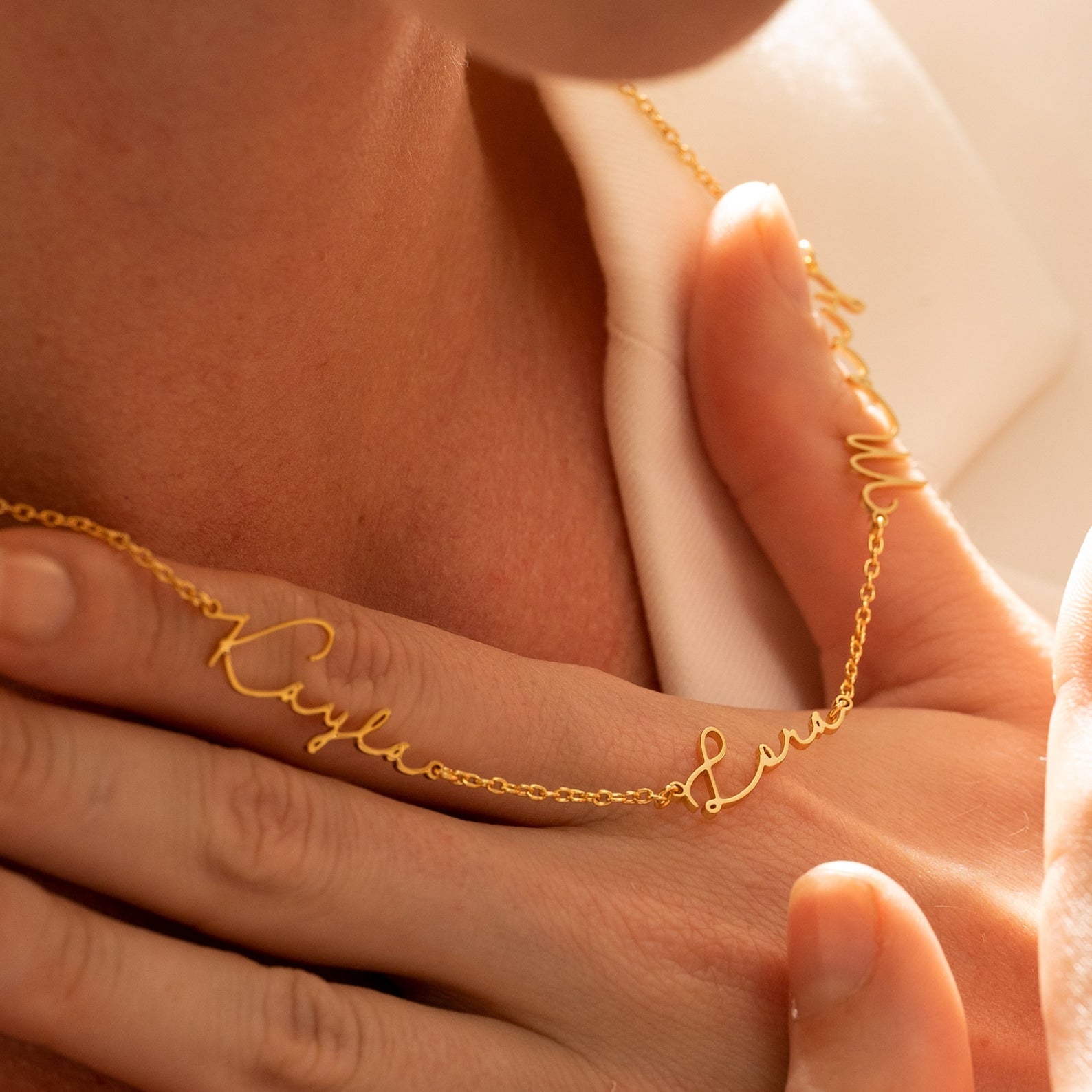 Semplicemente Noi - Collana Nomi Multipli Personalizzata - VerdeChiaro